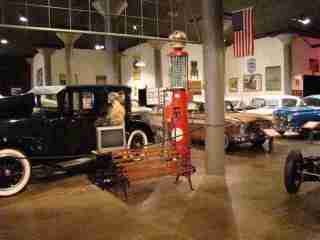 Wis-Auto-Museum6t.jpg - 7539 Bytes