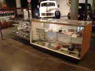 Wis-Auto-Museum9t.jpg - 7023 Bytes
