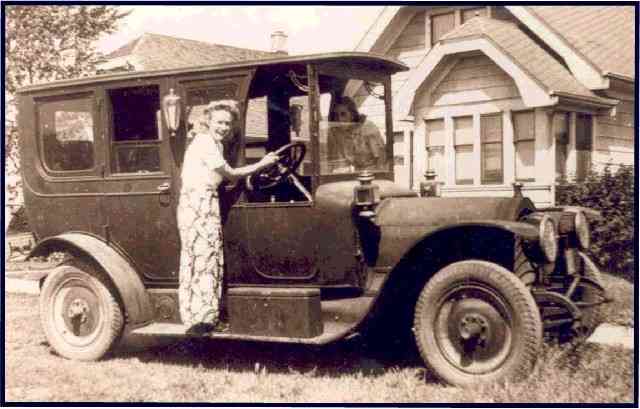 12_limo4.jpg - 37945 Bytes