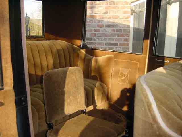 22_690-mari-uden.jpg - 18795 Bytes