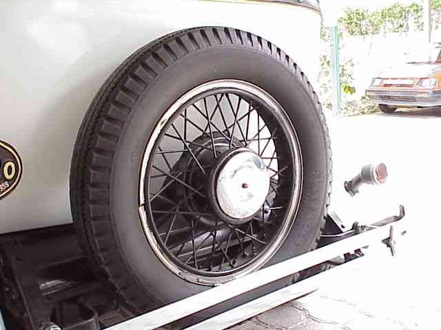 custa10.jpg - 38883 Bytes