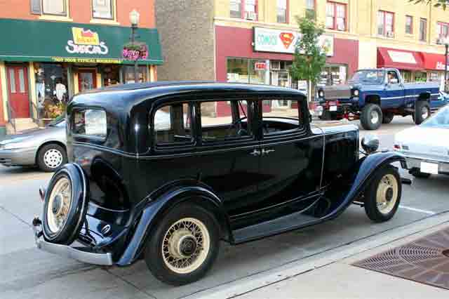 32_1060-1.jpg - 28864 Bytes