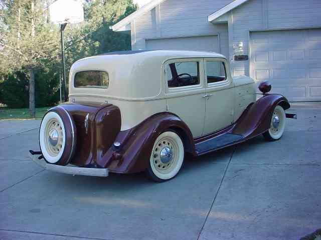 34_8935b.jpg - 32995 Bytes