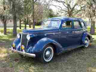 37_3718-9007t.jpg - 9804 Bytes