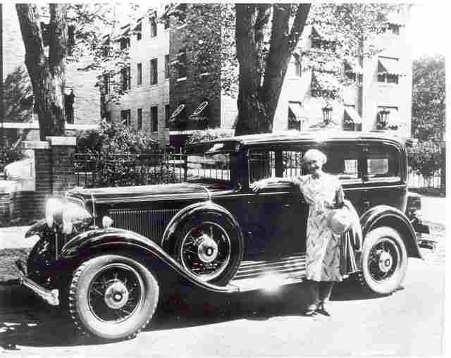 32nash-lady.jpg - 27255 Bytes