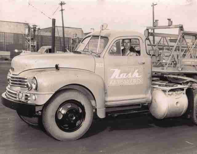 nash-factory-hauler1.jpg - 18460 Bytes